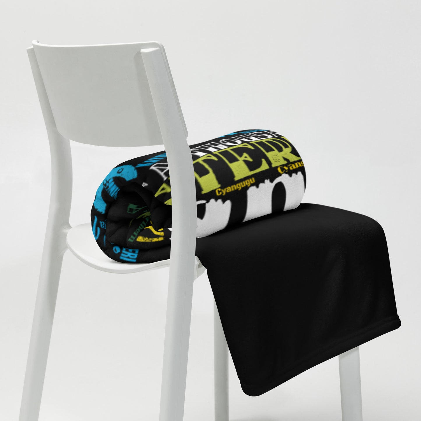 The Land of a Thousand Hills - PROUD AFRICAN - Throw Blanket