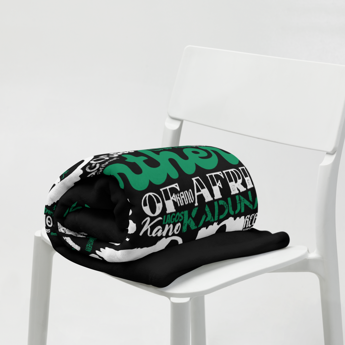 The Giants Of Africa - PROUD AFRICAN - Throw Blanket