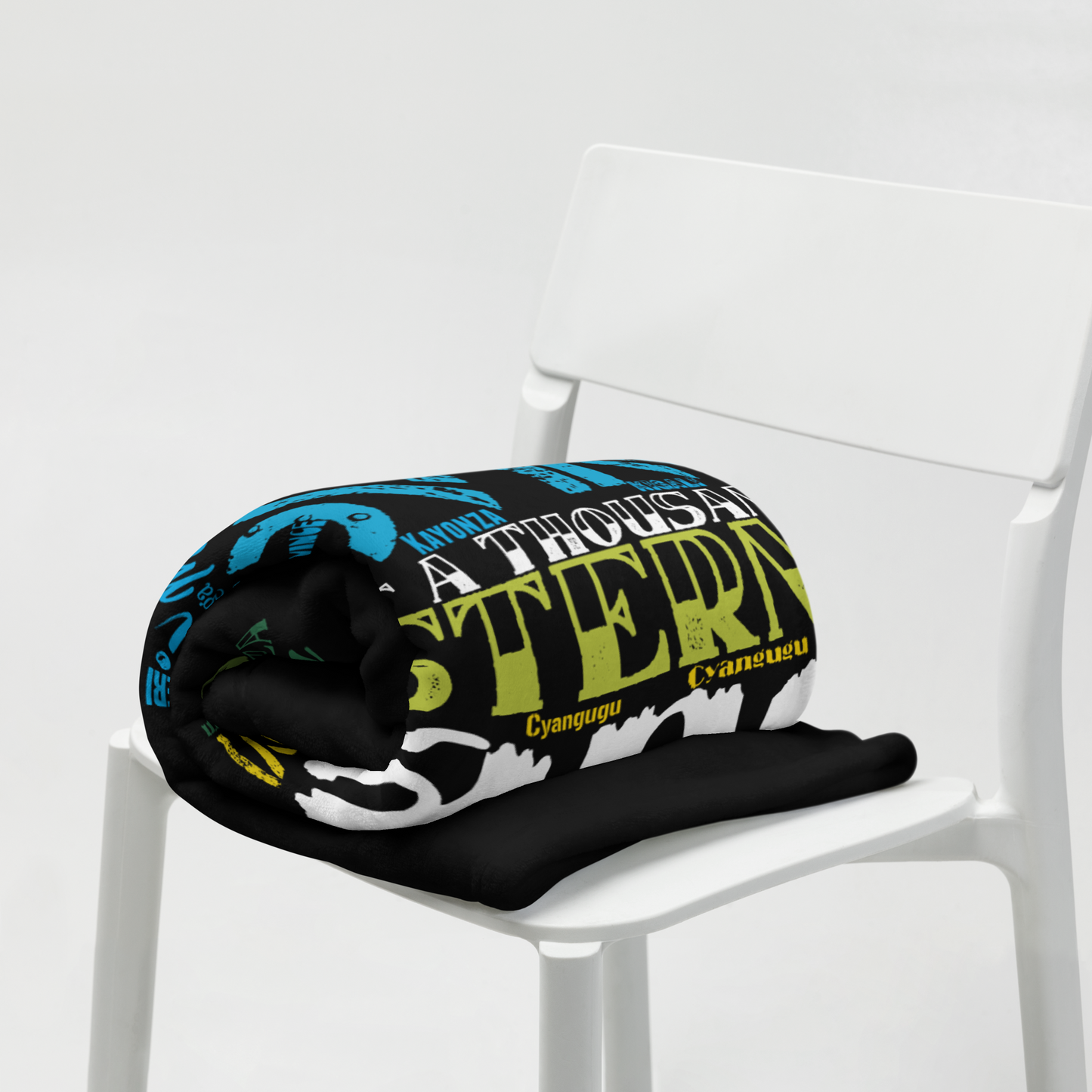 Land Of A Thousand Hills - PROUD AFRICA - Throw Blanket