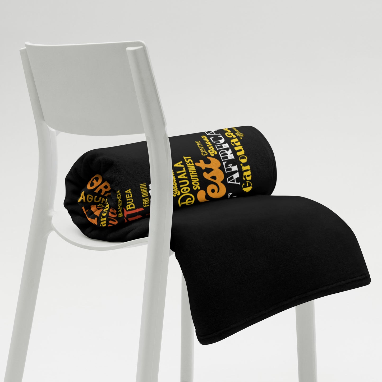 The Heart of Africa - PROUD AFRICAN - Throw Blanket