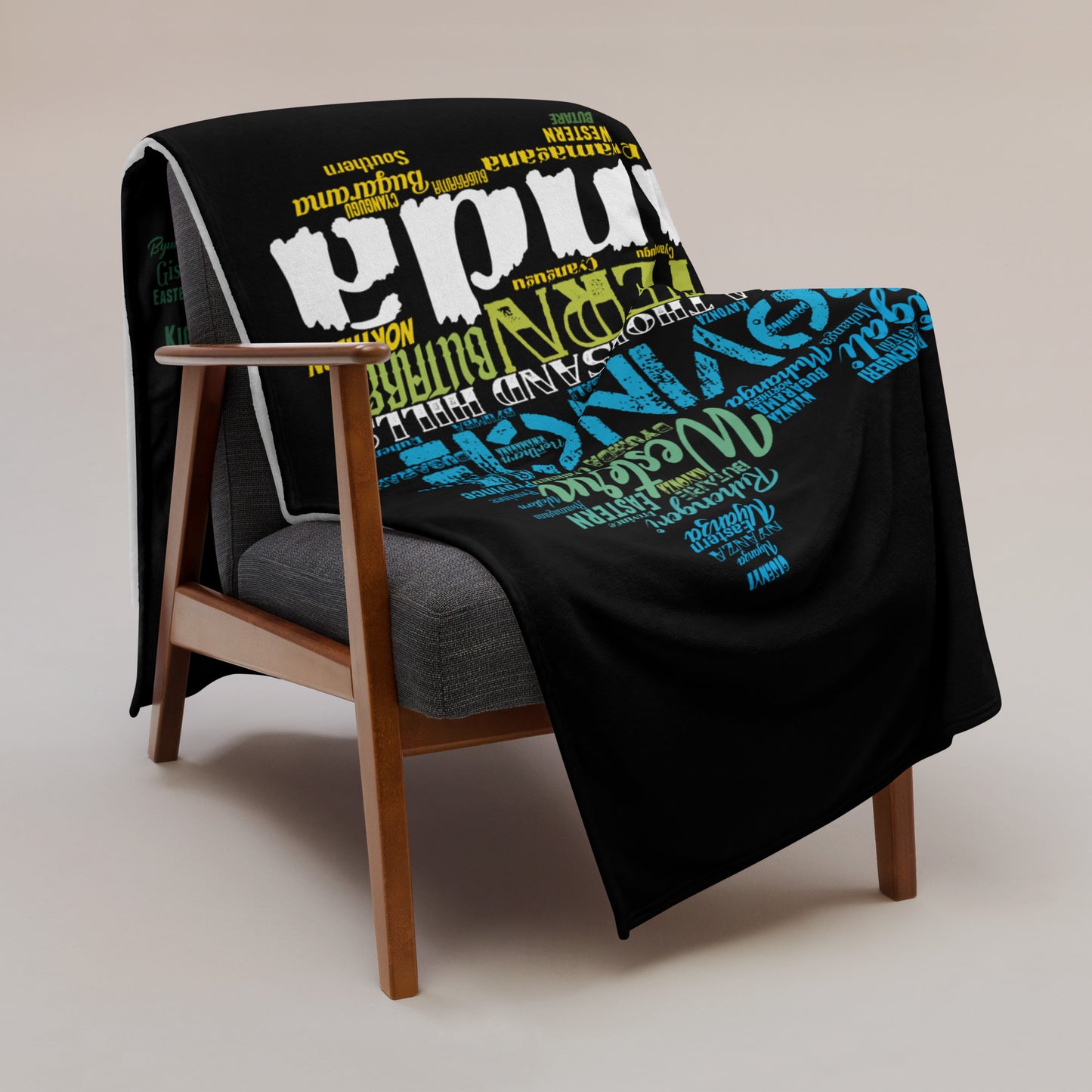 Land Of A Thousand Hills - PROUD AFRICA - Throw Blanket